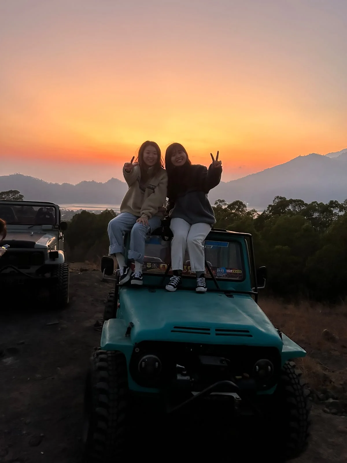 Guests enjoying a Mount Batur sunrise jeep tour